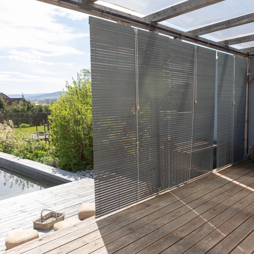 Avvolgibile in legno per pergola - Grigio